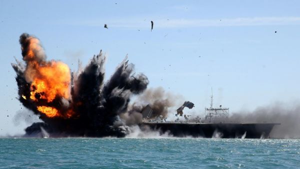 Iran's Revolutionary Guards attack a naval vessel during an exercise in the Strait of Hormuz on February 25, 2015 (AFP) Iran's Revolutionary Guards attack a naval vessel during an exercise in the Strait of Hormuz on February 25, 2015 (AFP)