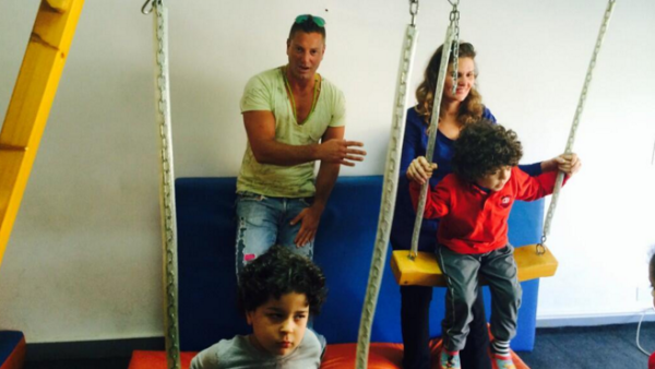 Youssra and Tamer Hagras spend the day at the Egyptian Autistic Society for Autism Awareness in 2014 (Twitter / @Autismegypt )