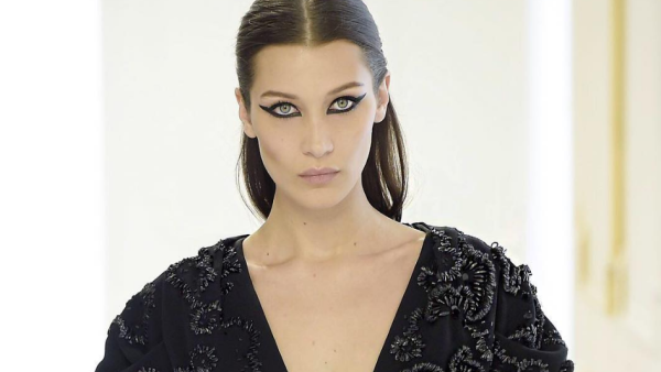 Gigi Hadid's younger sister Bella thinks Zayn Malik should propose to the model. (Instagram)