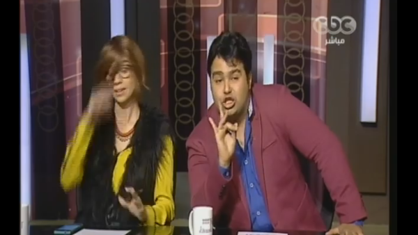 Noor Kadry and Eslam Ebraheem as Lamis ElHadidy and Amr Adib. (Screenshot)