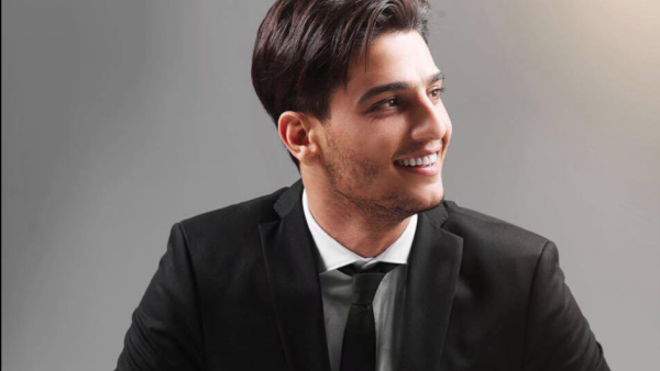 The Palestinian star is a true Arab Idol. (Facebook)