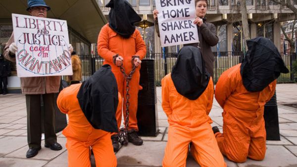 تعهد أوباما بإغلاق السجن خلال فترة رئاسته