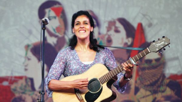 If you’re in Egypt, Massi will be in Alexandria today and Cairo on April 26. (Image: Kalamu.com)