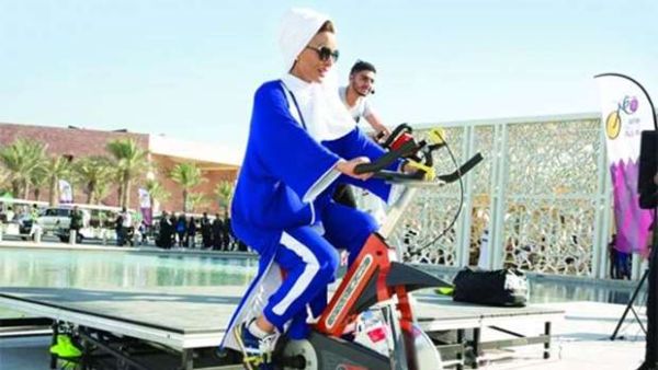 Sheikha Moza bint Nasser, chairperson of QF, participates in one of the National Sport Day activities at Education City on Tuesday. (Photo: Aisha al-Musallam/ HHOPL)