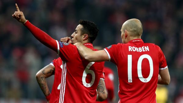 تياغو (يسار) يقود البافاري لفوز ضخم تياغو (يسار) يقود البافاري لفوز ضخم