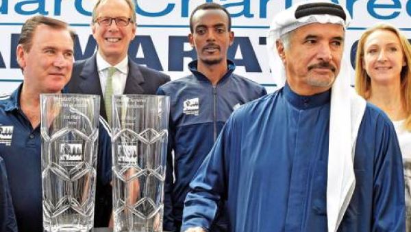 From left: Peter Connerton, event director, Julian Wynter, CEO, Standard Chartered Bank, defending men’s champion Tamirat Tola, Saeed Hareb, Secretary General of Dubai Sports Council and women’s marathon world record holder Paula Radcliffe at the pre-event press meet for the Standard Chartered Dubai Marathon 2018. (Photo: Pankaj Sharma/Gulf News)