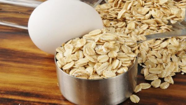 Eggs are a good food to have after exercising. Oatmeal and peanut butter are among the other choices. (Photo: livestrong.com)