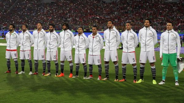 Egypt's team players sing their country's national anthem during their World Cup 2018 Africa qualifying match between Egypt and Congo at the Borg el-Arab stadium in Alexandria on October 8, 2017.
TAREK ABDEL HAMID / AFP