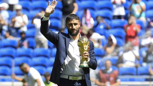 Maurizio Sarri is keen to bolster his attacking options in future transfer windows but chose not to sign a forward during his first summer in charge