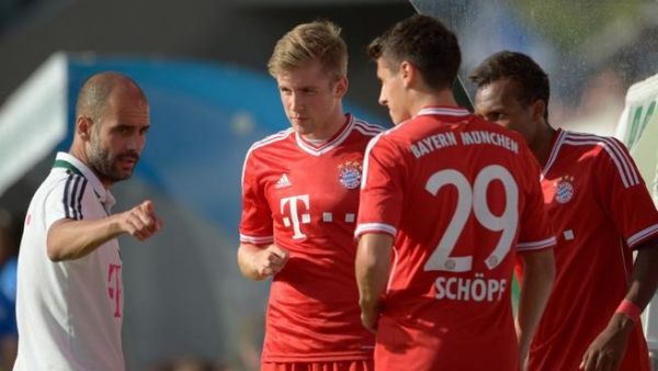 غوارديولا مع لاعبي بايرن