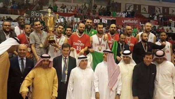 الحكمة يظفر باللقب