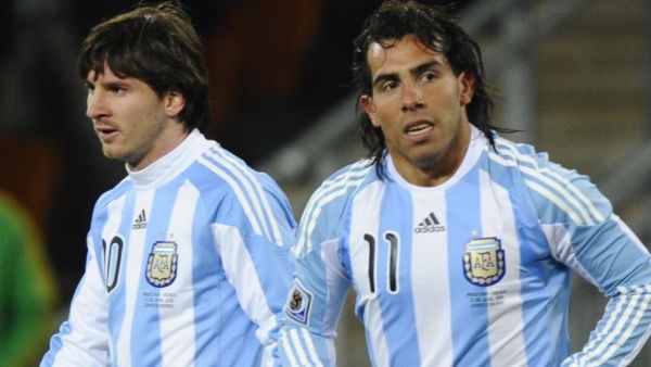 صورة أرشيفية لتيفيز وميسي