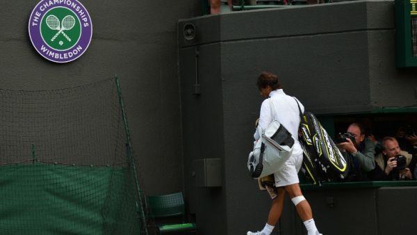 نادال يودع ويمبلدون
