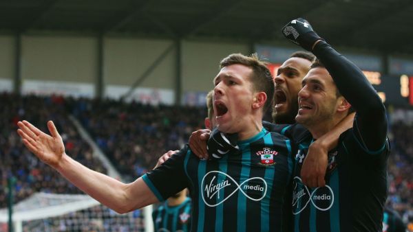 ساوثهامبتون يتأهل إلى المربع الذهبي