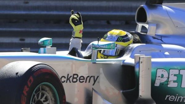 Rosberg claims Hamilton will not break him 'mentally' despite four consecutive GP wins