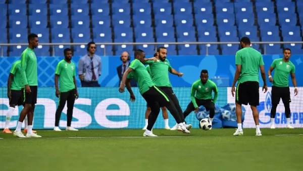 Saudi Arabia's national team players take part in a training session at the Rostov Arena in Rostov-On-Don on June 19, 2018, on the eve of the Russia 2018 World Cup Group A football match between Saudi Arabia and Uruguay.
JOE KLAMAR / AFP