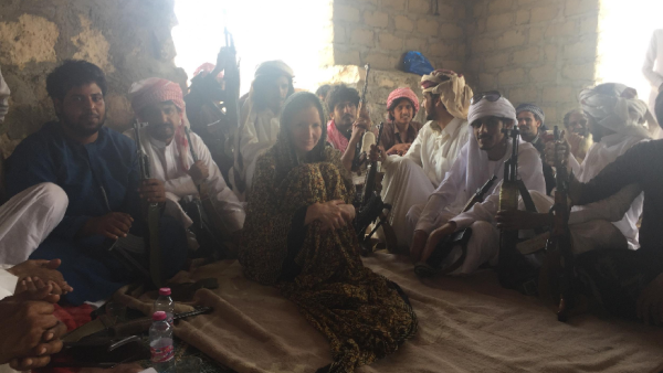 Elisabeth Kendall with Yemeni tribesmen (Elisabeth Kendall)