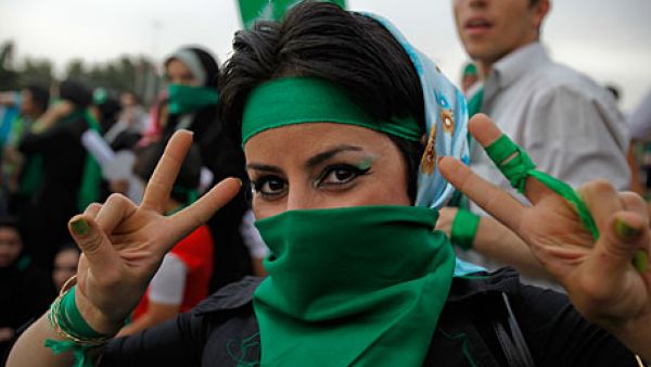 Demonstrators don green after Iran's disputed 2009 presidential election.  (AFP/Atta Kenare) Demonstrators don green after Iran's disputed 2009 presidential election.  (AFP/Atta Kenare)