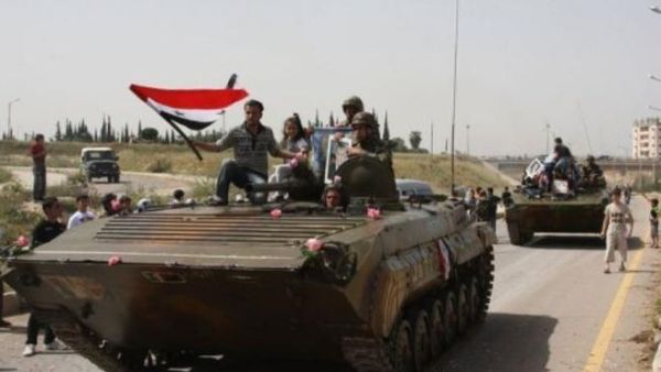 دبابات تدخل بعض المدن السورية لتطويق الإحتجاجات المناهضة لنظام الأسد