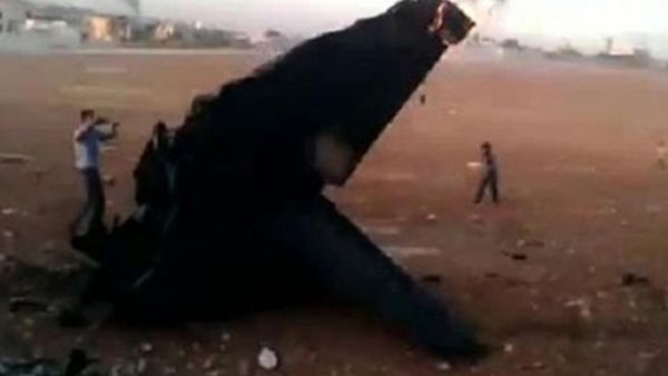 مقاتلة للنظام اسقطها الثوار بالقرب من حلب