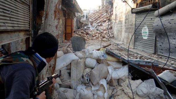  اشتباكات عنيفة في حي بابا عمرو