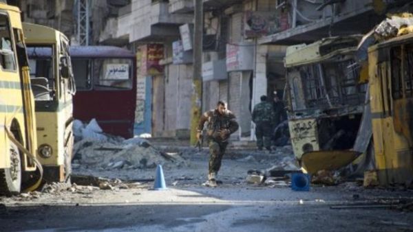 لقي عدد من العاملين في وسائل اعلام رسمية سورية مصرعهم