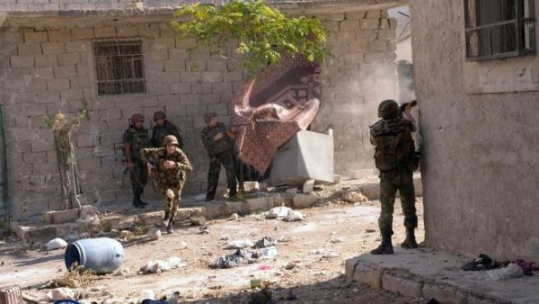 القوات النظامية السورية نفذت عملية ضد "مجموعة ارهابية مسلحة" في بلدة حلفايا