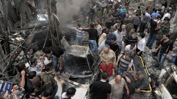 صورة وزعتها وكالة الانباء السورية للانفجار الذي وقع امس،الاثنين، في حي 69 في المزة/دمشق/أ.ف.ب