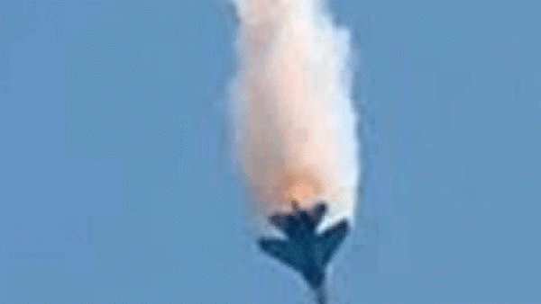  إسقاط القاذفة الروسية سو 24 فوق الأجواء السورية