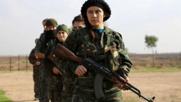 سوريات مسيحيات على خطوط النار لمحاربة تنظيم داعش