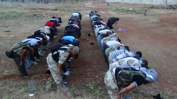 مقاتلون من المعارضة في الشمال/أ.ف.ب