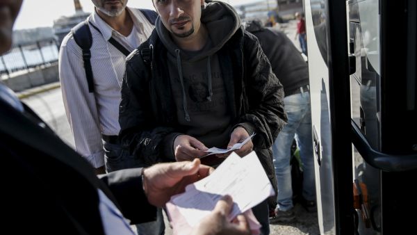 لاجئون سوريون