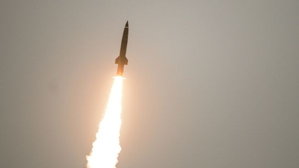 صاروخ تكتيكي روسي من نوع "توشكا"