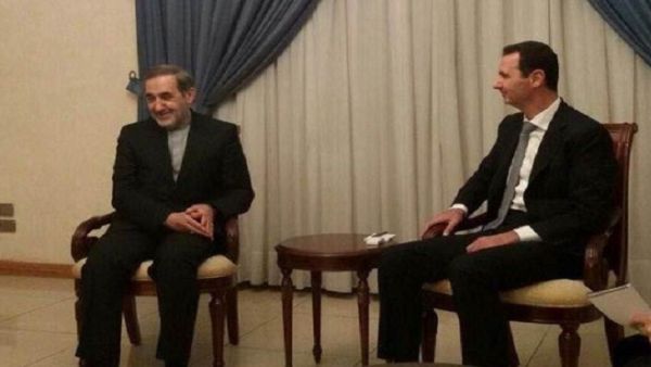الرئيس السوري بشار الأسد ومستشار المرشد الأعلى الإيراني علي ولايتي