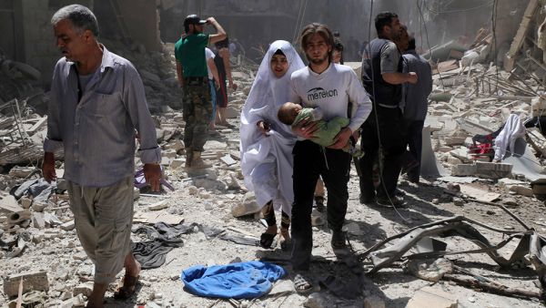 The aftermath of an airstrike in Aleppo, 2015. (AFP/File) 