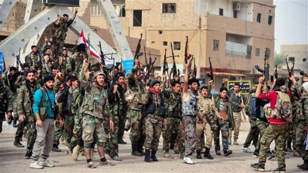Syrian regime forces bigan operations alongside Iranian-backed militias against opposition groups in southwestern Daraa, killing eight civilians. (AFP/ File Photo)