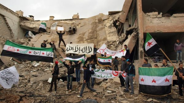 الدفاع الروسية: مقتل 250 داعشيا في معركة إحباط هجوم على تدمر
