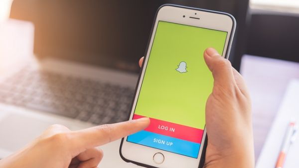 Snapchat is reportedly in talks to open a new branch in Saudi Arabia. (Shutterstock)