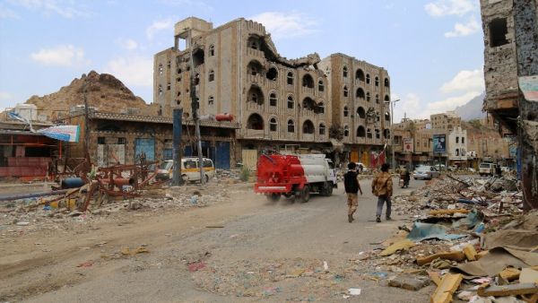 One of the main streets in Taiz, devastated by clashes over the past year. (AFP/Ahmad Al-Basha)