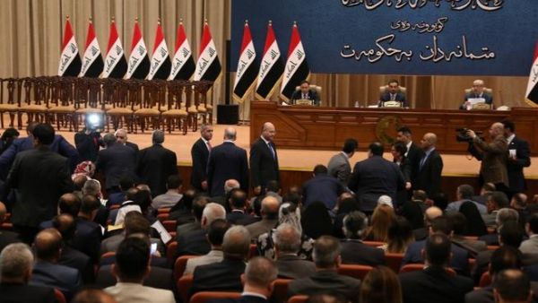 The Iraqi parliament votes on the new Iraqi government in Baghdad (AFP)
