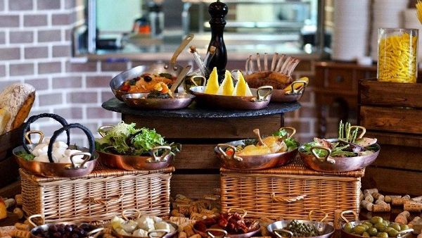 يرحب فندق سانت ريجيس أبوظبي بالضيوف و الزوار للاستمتاع بالعديد من العروض الاستثنائية خلال شهر سبتمبر 2017 يرحب فندق سانت ريجيس أبوظبي بالضيوف و الزوار للاستمتاع بالعديد من العروض الاستثنائية خلال شهر سبتمبر 2017