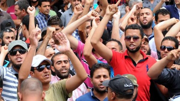 تهدف الحملة إلى عزل المعتمدين والولاة ورؤساء المنشآت العمومية في الإدارة المركزية