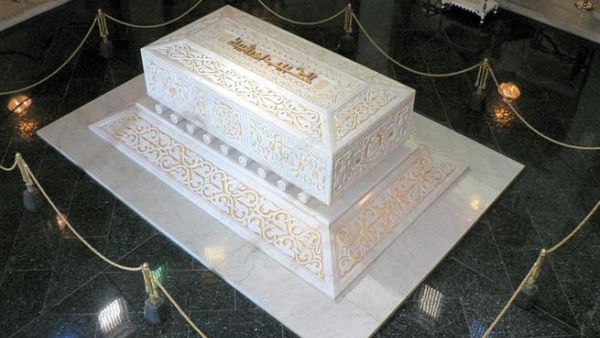 قبر الرئيس التونسي الراحل الحبيب بورقيبة