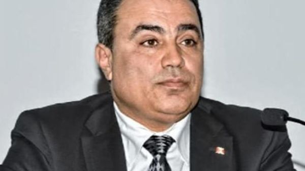  مقترح حكومة برأسين لا يتطابق مع ما هو منصوص عليه