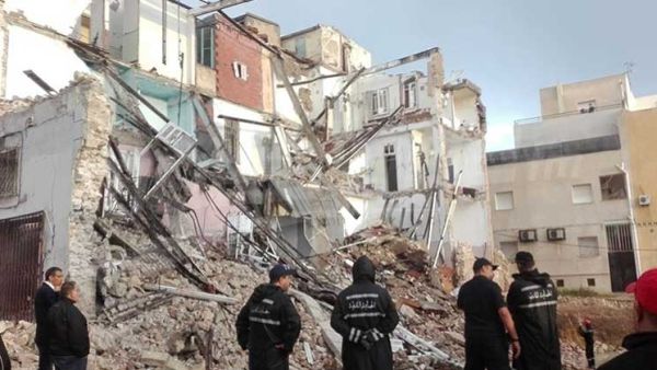 انهيار عمارة في مدينة سوسة بسبب هطول الأمطار بغزارة 