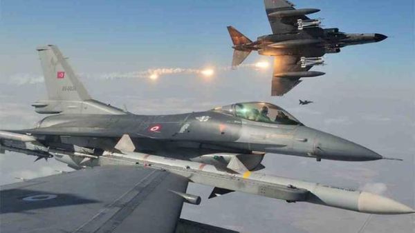 مقاتلات تركية