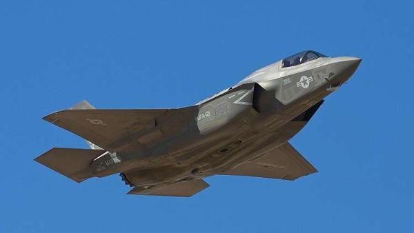 مقاتلة F-35B شبح متطورة