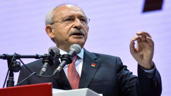 كمال كيليتشدار أوغلو زعيم حزب الشعب الجمهوري