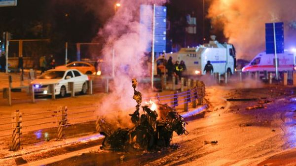 The attackers appear to have targeted a bus carrying riot police in Istanbul. (Twitter)