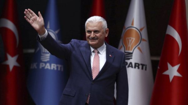 Turkish Prime Minister Binali Yildirim said Turkey was ready to restore relations with Egypt, but said it did not accept Mohamed Morsi's ouster from power. (AFP/File)